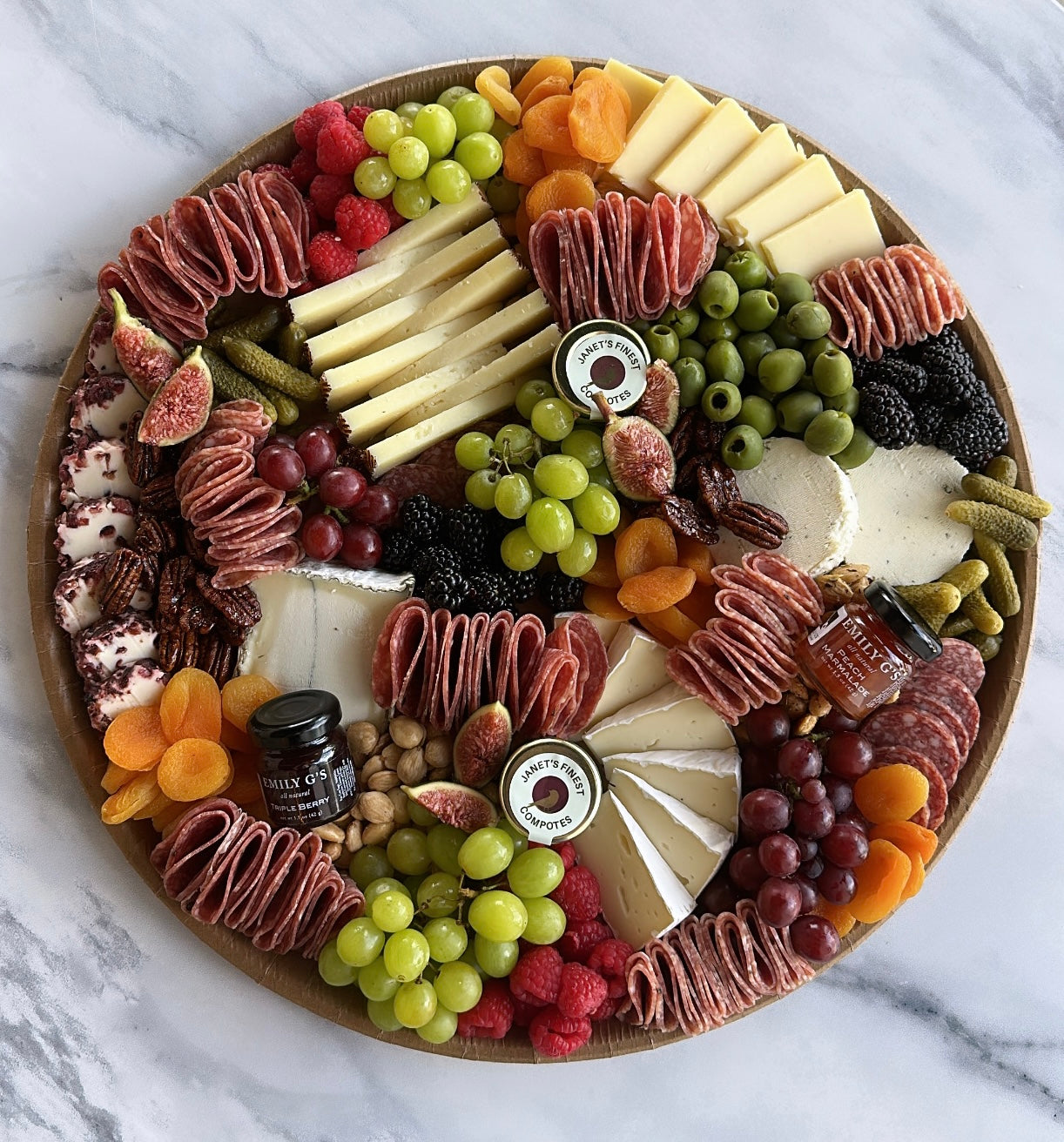 18” Round Charcuterie Board